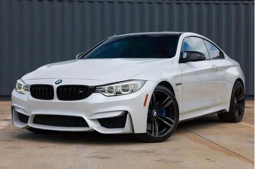 Alpine White 2015 BMW M4 Base