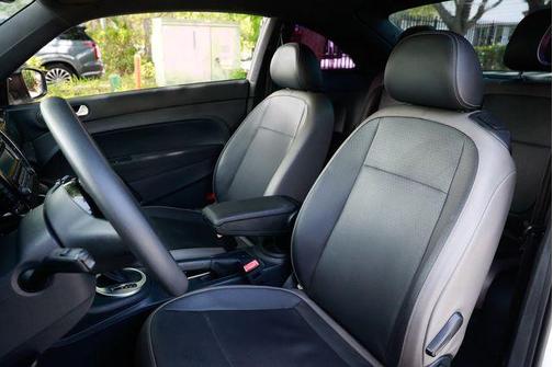 2015 Volkswagen Beetle 1.8T