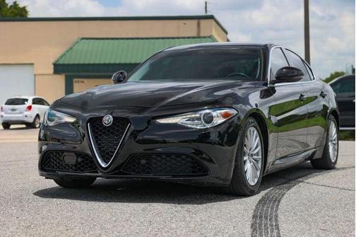 2021 Alfa Romeo Giulia Base
