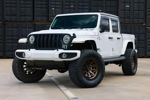 Bright White Clearcoat 2020 Jeep Gladiator Sport S