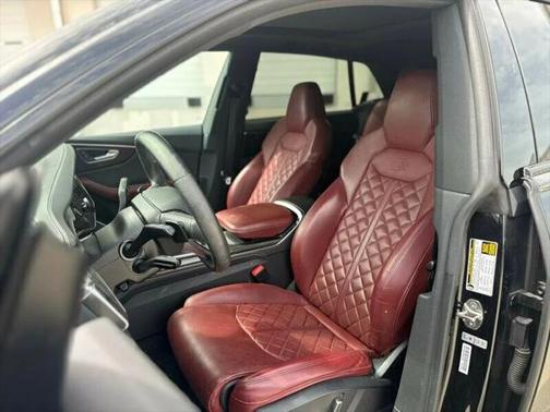 2022 Audi SQ8 4.0T Premium Plus