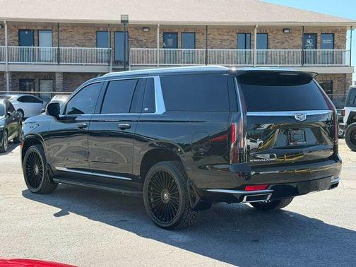 2023 Cadillac Escalade ESV Luxury
