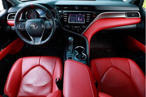 2018 Toyota Camry XSE