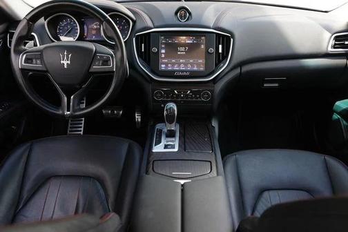 Blu Passione Mica 2016 Maserati Ghibli S Q4