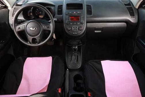 2013 Kia Soul Base