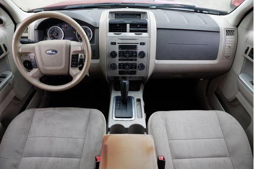 Toreador Red Metallic 2012 Ford Escape XLT