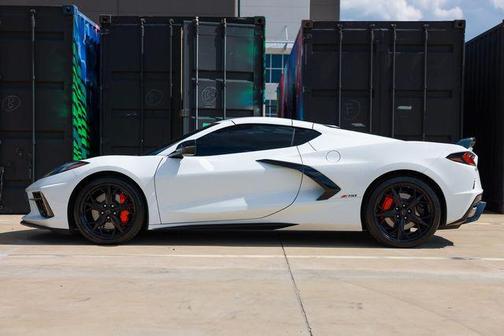 Arctic White 2020 Chevrolet Corvette Stingray w/2LT