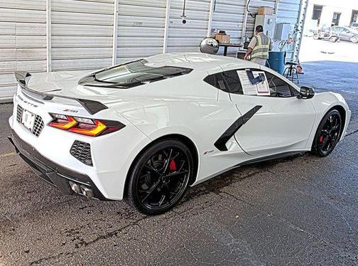 Arctic White 2020 Chevrolet Corvette Stingray w/2LT