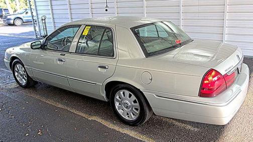 2004 Mercury Grand Marquis 4dr Sedan LS Ultimate