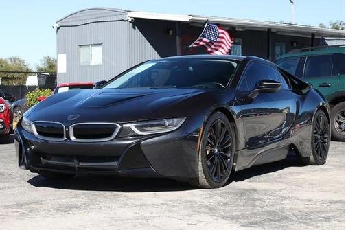 2019 BMW i8 Pure Impulse World