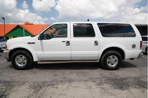 Oxford White 2000 Ford Excursion Limited