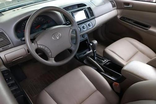 Desert Sand Mica 2006 Toyota Camry LE