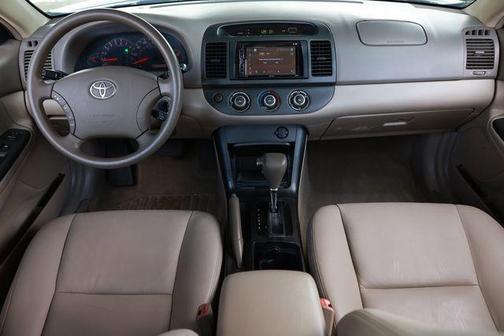 2006 Toyota Camry LE