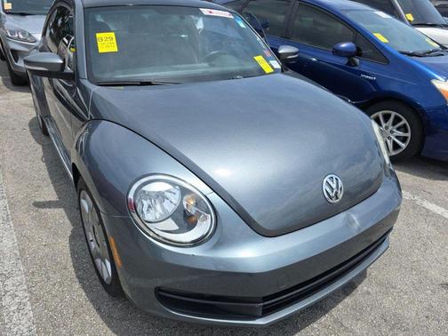 Platinum Gray Metallic 2012 Volkswagen Beetle 2.5L