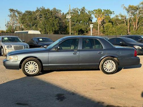 2009 Mercury Grand Marquis LS
