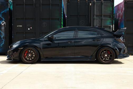 Crystal Black Pearl 2019 Honda Civic Type R Touring