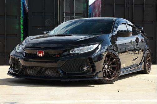 Crystal Black Pearl 2019 Honda Civic Type R Touring