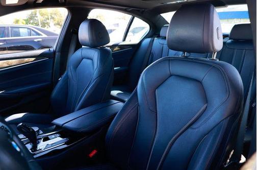 2018 BMW 540 540i - M Sport Sedan