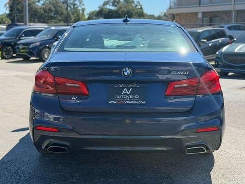 2018 BMW 540 540i - M Sport Sedan