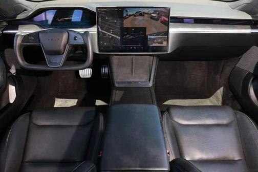 Solid Black 2022 Tesla Model S Plaid
