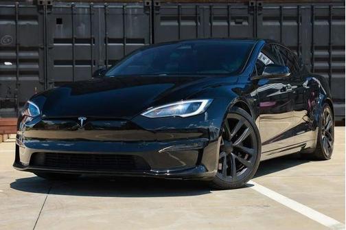Solid Black 2022 Tesla Model S Plaid