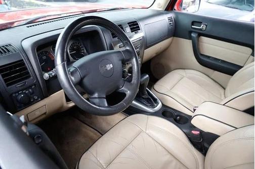 2006 Hummer H3 Base