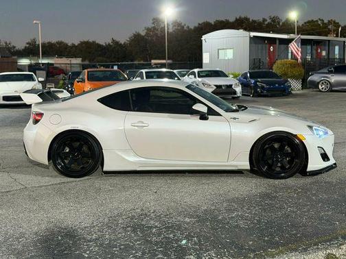 2013 Scion FR-S Base