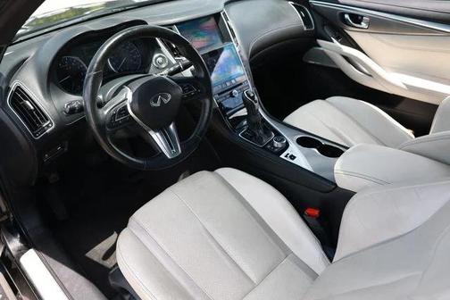 Black Obsidian 2017 INFINITI Q60 3.0T Premium