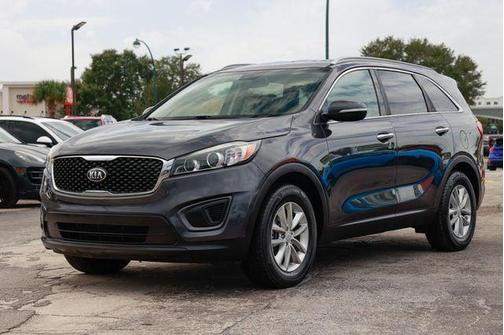2018 Kia Sorento LX