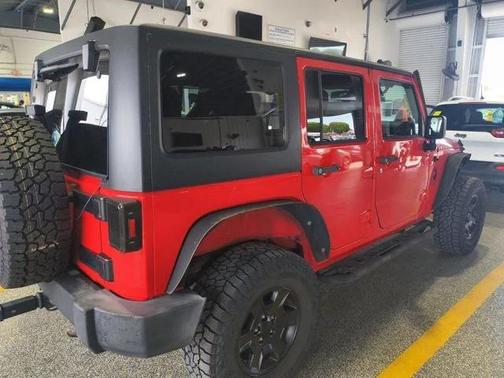 Firecracker Red Clearcoat 2017 Jeep Wrangler Unlimited Sport