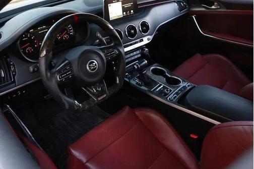 2020 Kia Stinger GT1