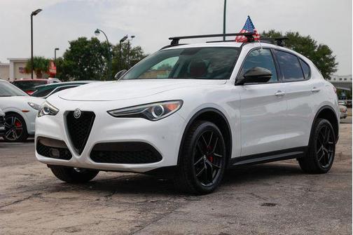2019 Alfa Romeo Stelvio Sport