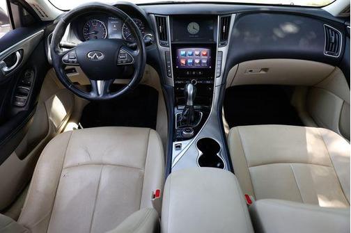 2014 INFINITI Q50 Premium