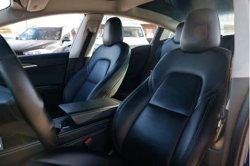 2022 Tesla Model 3 Standard Range