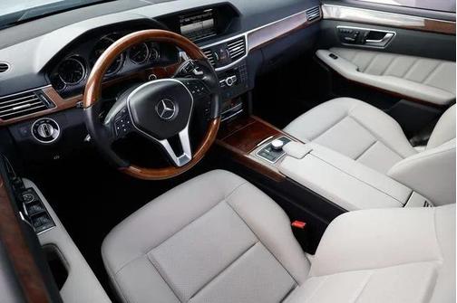 2013 Mercedes-Benz E-Class 4MATIC