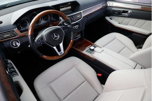 2013 Mercedes-Benz E-Class 4MATIC