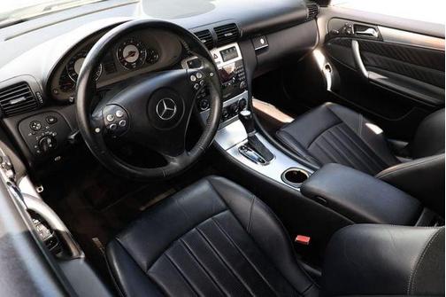 2005 Mercedes-Benz C-Class 4dr Sedan 5.5L AMG