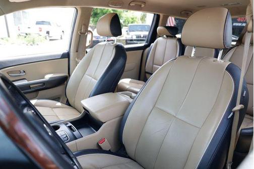 2016 Kia Sedona LX