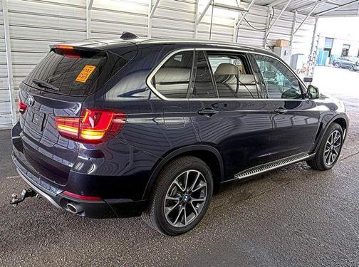 Imperial Blue Metallic 2015 BMW X5 xDrive35d