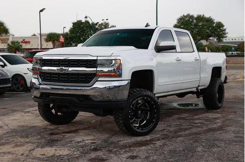 2018 Chevrolet Silverado 1500 1LT