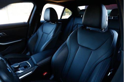 2023 BMW 330 330i