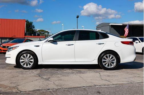 2018 Kia Optima LX