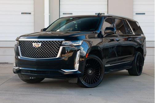 2023 Cadillac Escalade ESV Luxury