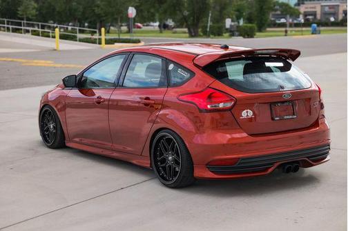 2018 Ford Focus ST Base