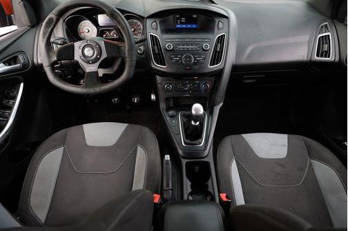 2018 Ford Focus ST Base