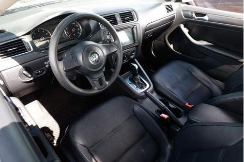 2014 Volkswagen Jetta Auto SE