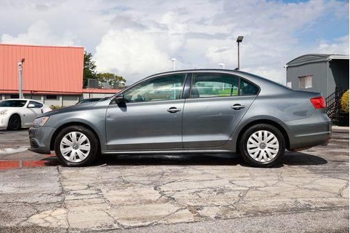 2014 Volkswagen Jetta Auto SE