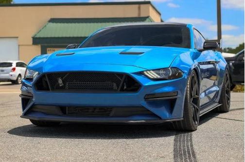 2020 Ford Mustang EcoBoost