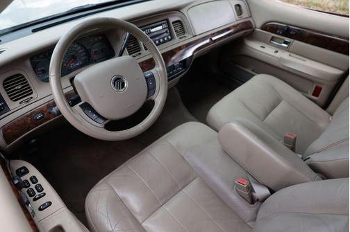 2005 Mercury Grand Marquis LS