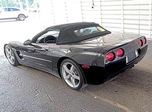 Black 2001 Chevrolet Corvette Base